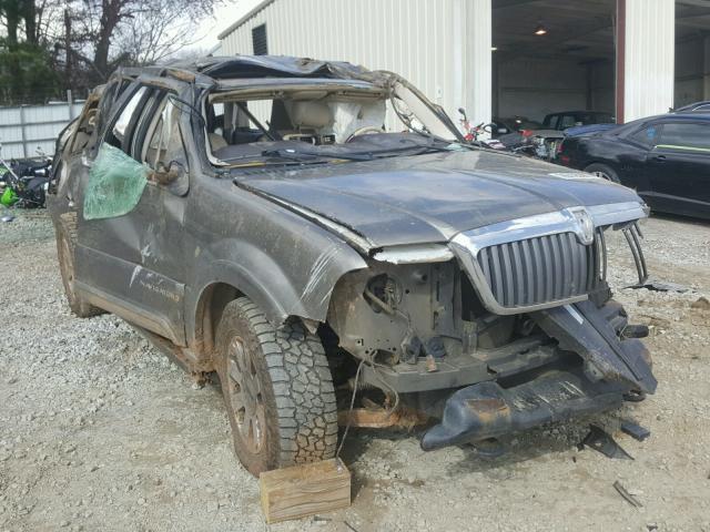 5LMFU28R83LJ37745 - 2003 LINCOLN NAVIGATOR Grau Foto 1