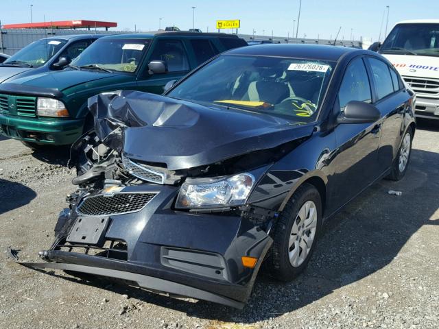 1G1PA5SH9E7421198 - 2014 CHEVROLET CRUZE LS BLACK photo 2