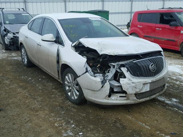 1G4PN5SKXD4131667 - 2013 BUICK VERANO WHITE photo 1