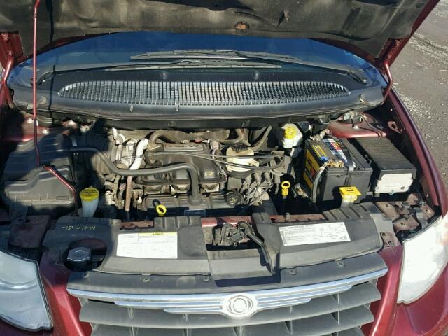 2A4GP54L57R138316 - 2007 CHRYSLER TOWN & COU MAROON photo 7