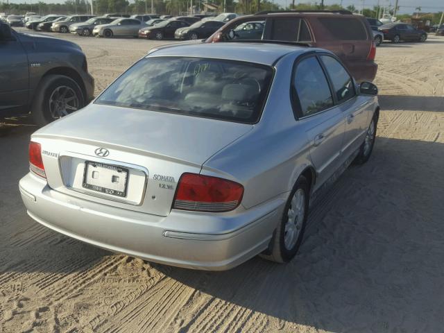 KMHWF35H73A787516 - 2003 HYUNDAI SONATA GLS SILVER photo 4