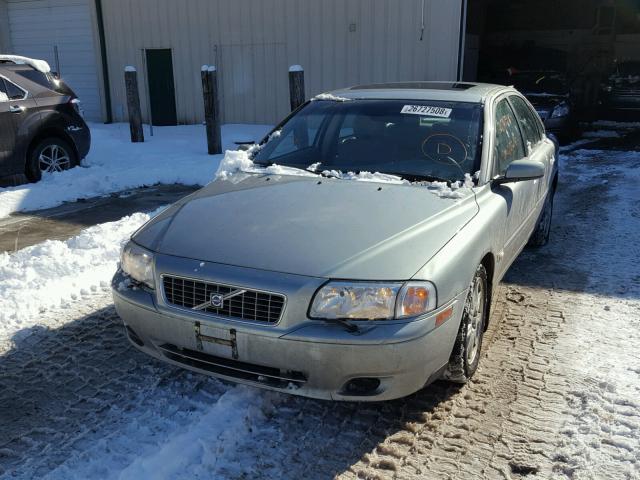 YV1TH59H941375763 - 2004 VOLVO S80 2.5T SILVER photo 2