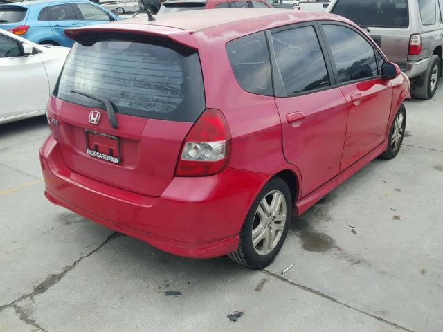 JHMGD38678S010682 - 2008 HONDA FIT SPORT RED photo 4