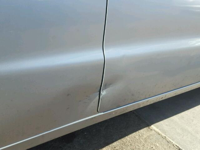 KLATB2260YB479936 - 2000 DAEWOO LANOS SE SILVER photo 9