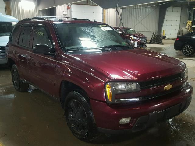 1GNDT13S452204797 - 2005 CHEVROLET TRAILBLAZE MAROON photo 1