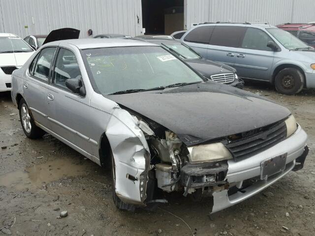 1N4BU31D8TC132240 - 1996 NISSAN ALTIMA XE SILVER photo 1