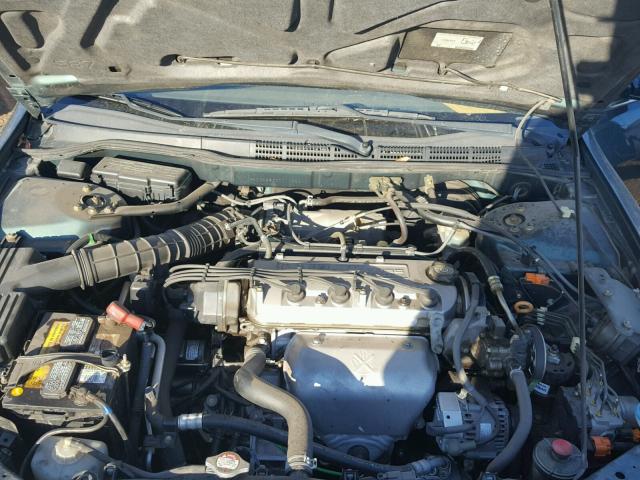 JHMCG66832C011034 - 2002 HONDA ACCORD EX GREEN photo 7