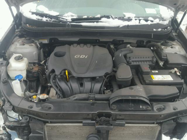 5NPEB4ACXDH759876 - 2013 HYUNDAI SONATA GLS SILVER photo 7