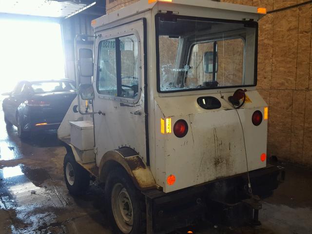 00000000000029357 - 1980 EQUI CARGO TUG WHITE photo 3