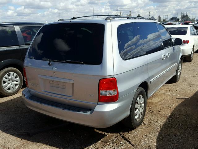 KNDUP132756746370 - 2005 KIA SEDONA EX SILVER photo 4