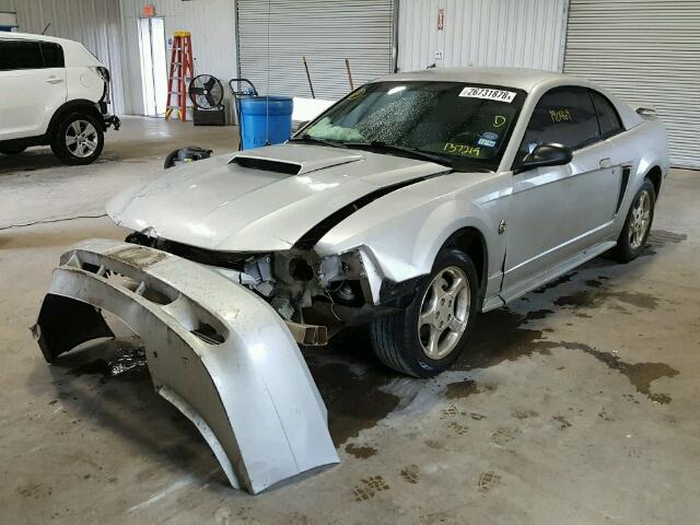 1FAFP40674F137219 - 2004 FORD MUSTANG SILVER photo 2