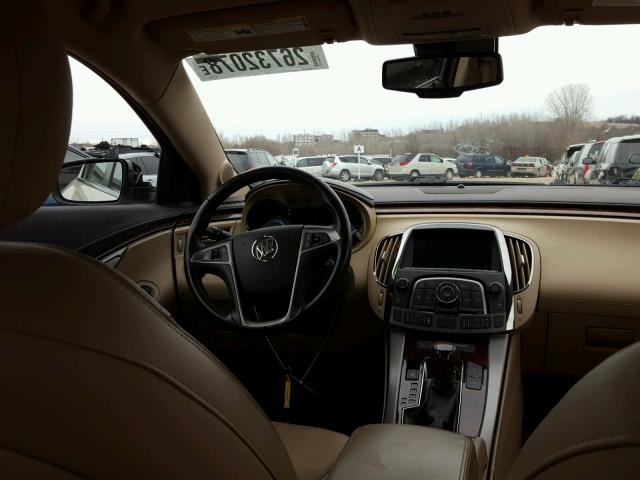 1G4GC5E30DF264551 - 2013 BUICK LACROSSE WHITE photo 9