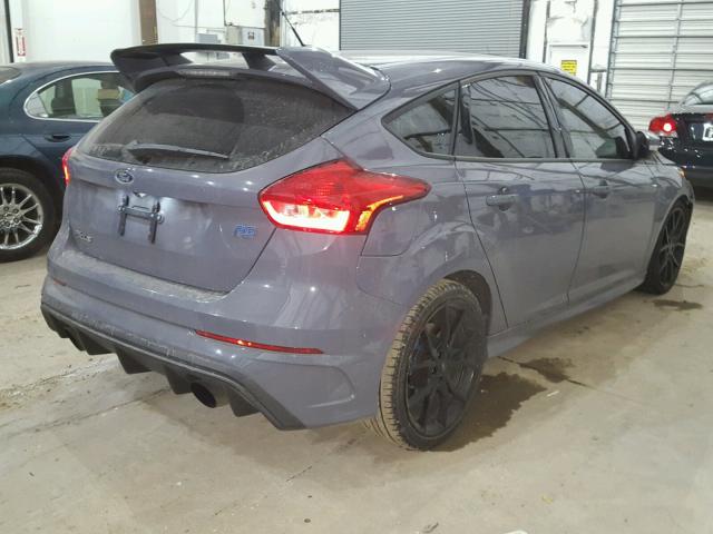 WF0DP3TH8G4116966 - 2016 FORD FOCUS RS GRAY photo 4