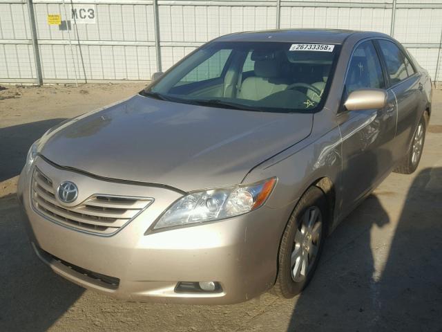 4T1BK46K39U079426 - 2009 TOYOTA CAMRY SE GOLD photo 2