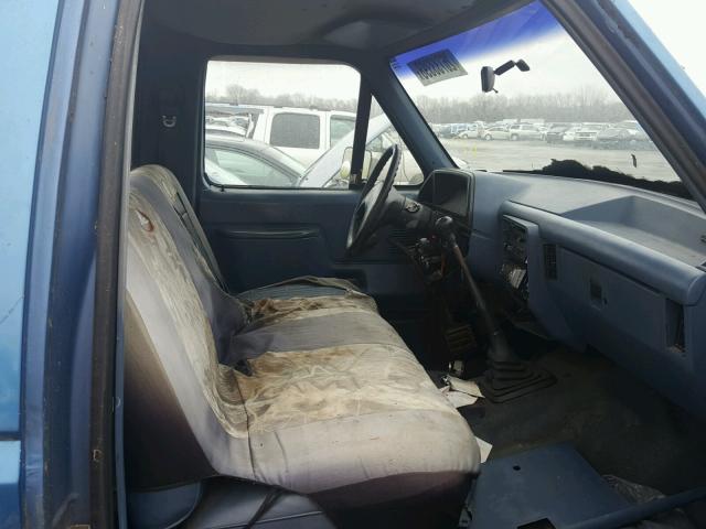 1FTDF15Y3JNB03776 - 1988 FORD F150 BLUE photo 5