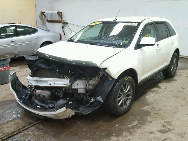 2FMDK48C98BA65629 - 2008 FORD EDGE SEL WHITE photo 2