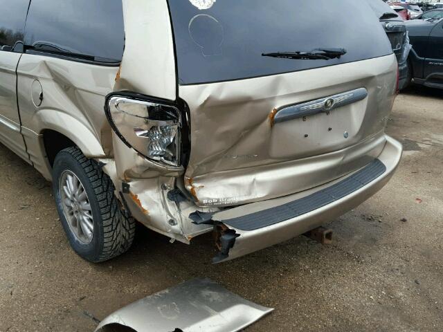 2C8GP64L73R150679 - 2003 CHRYSLER TOWN & COU GOLD photo 9