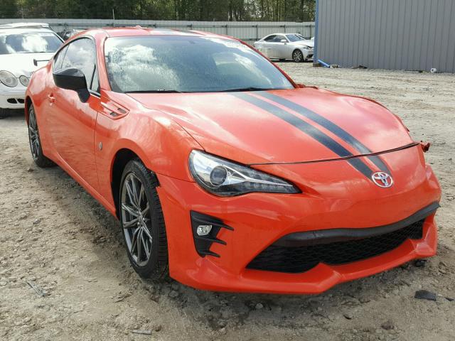 JF1ZNAA19H8708725 - 2017 TOYOTA 86 BASE ORANGE photo 1