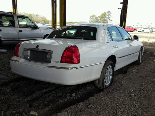 2LNBL8CV3BX760753 - 2011 LINCOLN TOWN CAR S WHITE photo 4