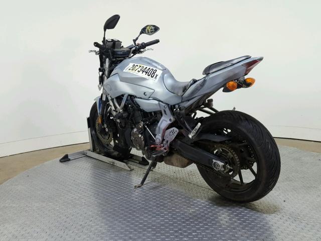 JYARM06E3FA004458 - 2015 YAMAHA FZ07 WHITE photo 6