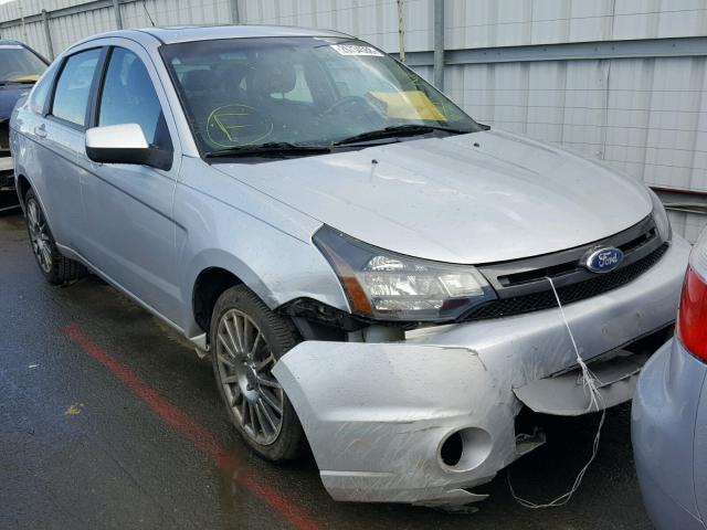 1FAHP3GN7BW127609 - 2011 FORD FOCUS SES SILVER photo 1