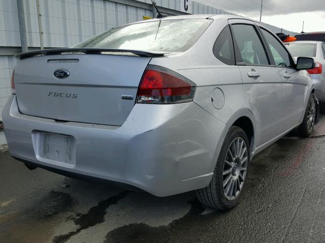 1FAHP3GN7BW127609 - 2011 FORD FOCUS SES SILVER photo 4