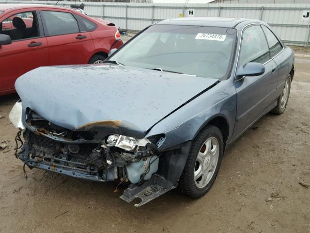 19UYA1240VL011738 - 1997 ACURA 2.2CL BLUE photo 2