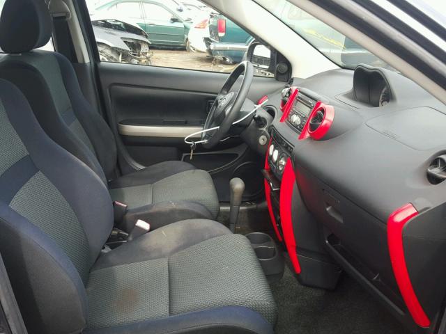 JTKKT624860145954 - 2006 TOYOTA SCION XA GRAY photo 5