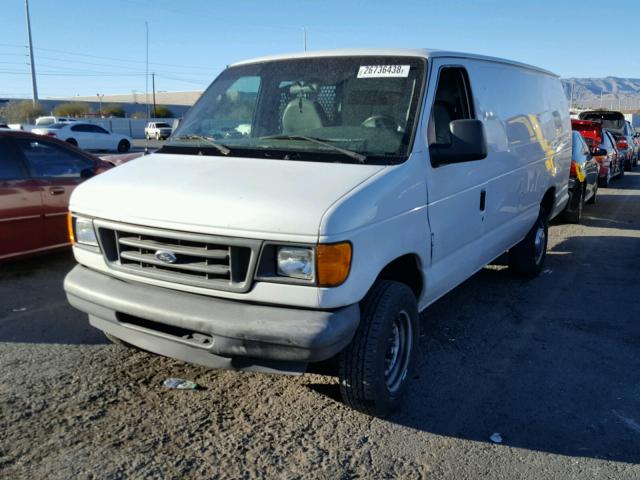 1FTSS34LX3HC01841 - 2003 FORD ECONOLINE WHITE photo 2