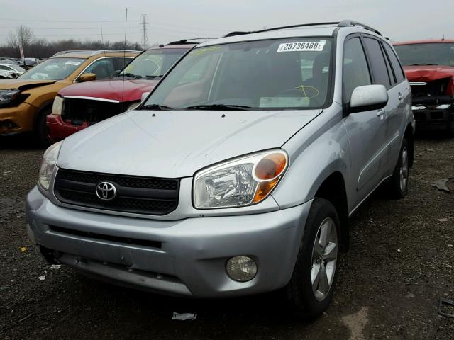 JTEGD20V850094769 - 2005 TOYOTA RAV4 SILVER photo 2