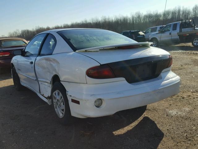 1G2JB124517412495 - 2001 PONTIAC SUNFIRE SE WHITE photo 3