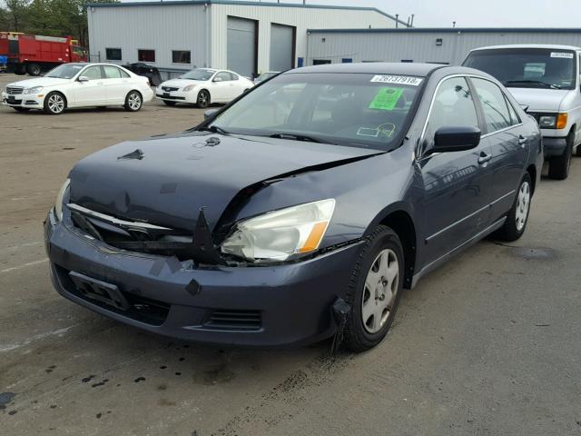 1HGCM56436A036956 - 2006 HONDA ACCORD LX GRAY photo 2