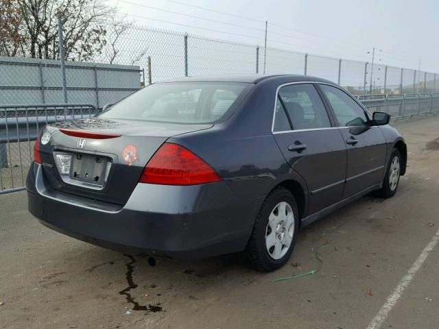 1HGCM56436A036956 - 2006 HONDA ACCORD LX GRAY photo 4