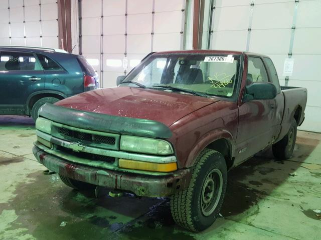 1GCDT19WXY8144805 - 2000 CHEVROLET S TRUCK S1 RED photo 2