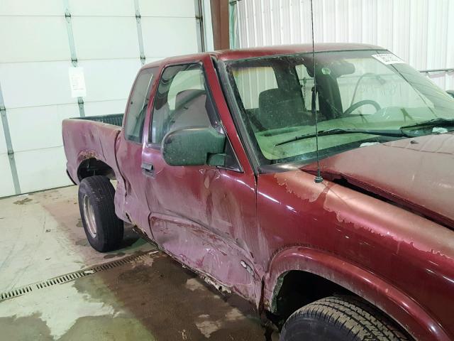 1GCDT19WXY8144805 - 2000 CHEVROLET S TRUCK S1 RED photo 9