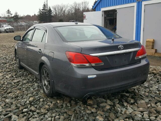 4T1BK3DB4BU373372 - 2011 TOYOTA AVALON BAS GRAY photo 3