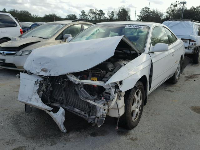 2T1CF28P0XC155379 - 1999 TOYOTA CAMRY SOLA WHITE photo 2