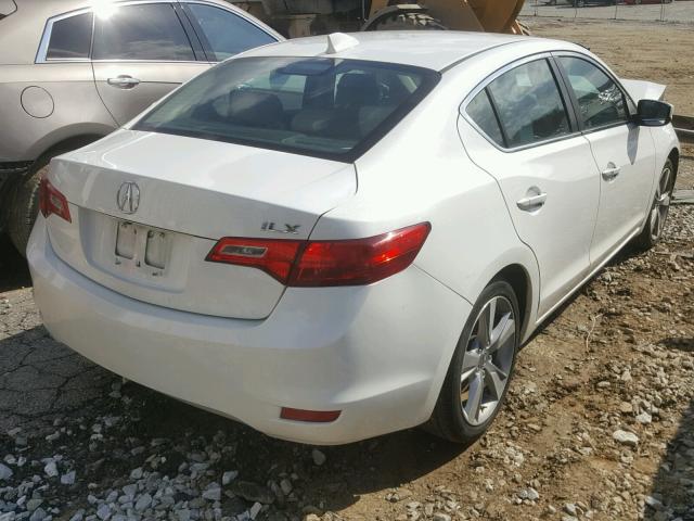 19VDE1F56DE019265 - 2013 ACURA ILX 20 PRE WHITE photo 4