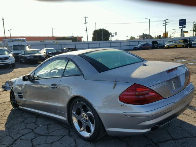 WDBSK75FX5F106354 - 2005 MERCEDES-BENZ SL 500 GRAY photo 3