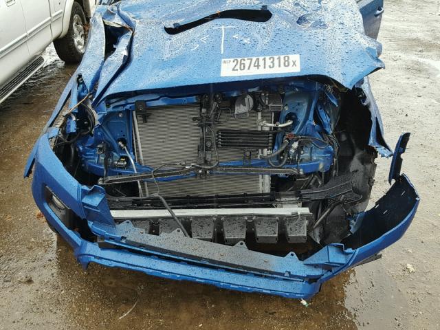 3TMCZ5AN6HM101997 - 2017 TOYOTA TACOMA DOU BLUE photo 7