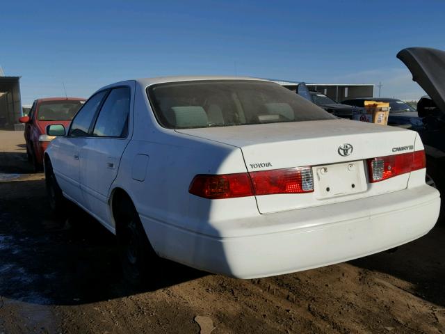 4T1BG22K41U822725 - 2001 TOYOTA CAMRY CE WHITE photo 3