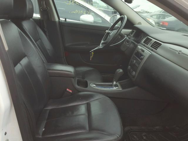 2G1WD58C269101459 - 2006 CHEVROLET IMPALA SUP 白色 照片 5