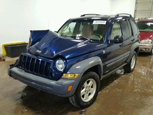 1J4GL48KX5W678806 - 2005 JEEP LIBERTY SP BLUE photo 2