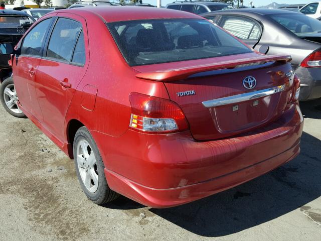 JTDBT923781245671 - 2008 TOYOTA YARIS RED photo 3