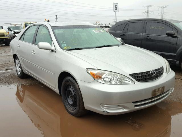 4T1BE32K92U512969 - 2002 TOYOTA CAMRY LE SILVER photo 1
