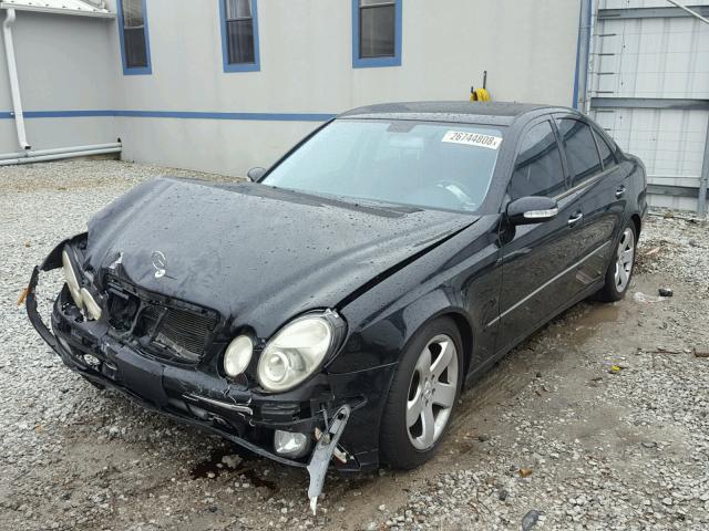 WDBUF70J45A632047 - 2005 MERCEDES-BENZ E 500 BLACK photo 2