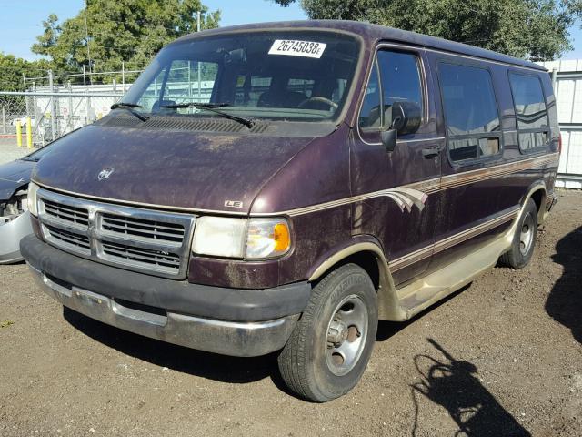 2B6HB21Y3VK501097 - 1997 DODGE RAM VAN B2 BURGUNDY photo 2