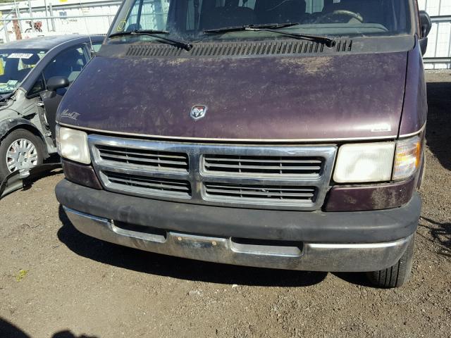 2B6HB21Y3VK501097 - 1997 DODGE RAM VAN B2 BURGUNDY photo 7