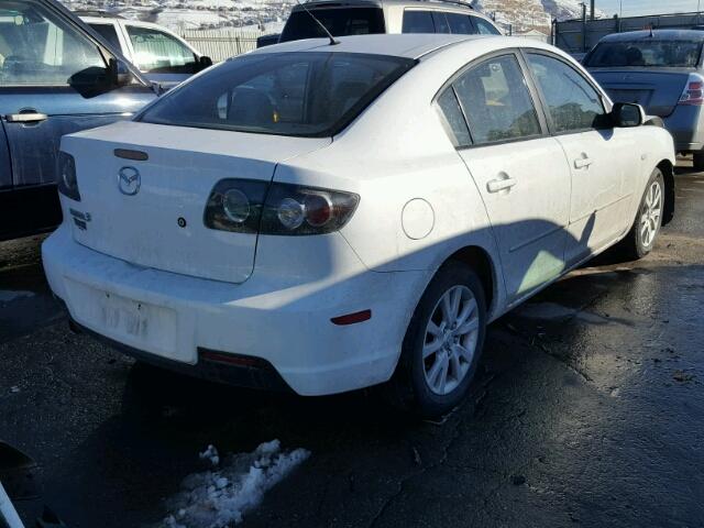 JM1BK32F081862842 - 2008 MAZDA 3 I WHITE photo 4