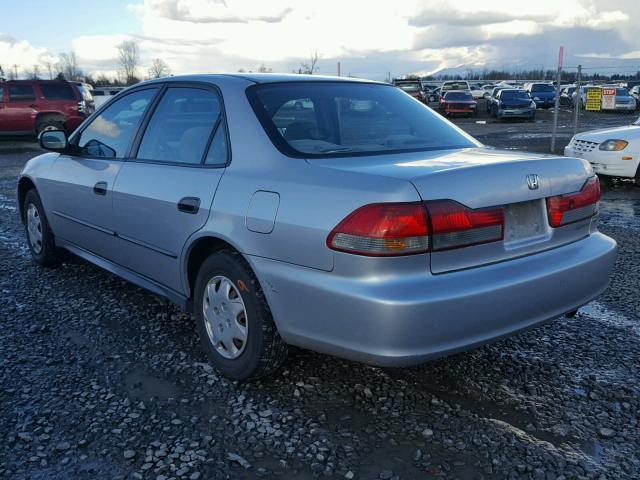 1HGCF85492A165355 - 2002 HONDA ACCORD DX SILVER photo 3